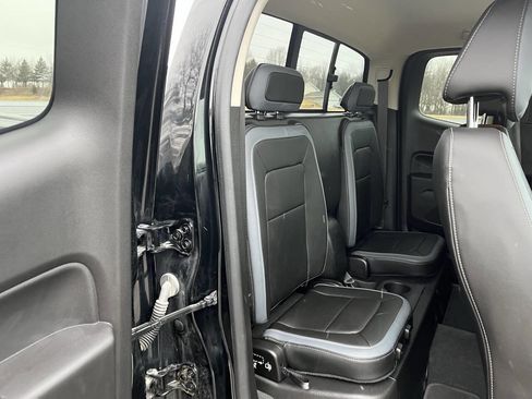 Used 2021 Chevrolet Colorado Z71 w/ Safety Package image 29