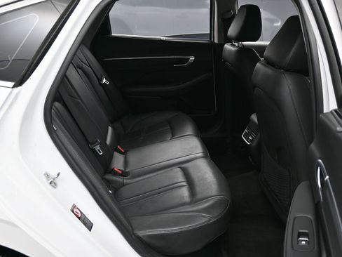 Used 2022 Hyundai Sonata Limited FWD image 32