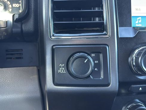 Used 2018 Ford F150 XLT w/ Equipment Group 302A Luxury image 36