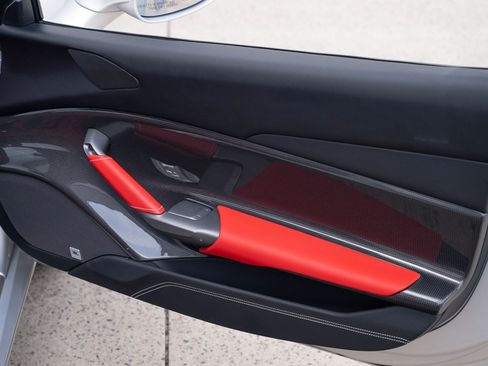 Used 2017 Ferrari 488 Spider RWD image 52