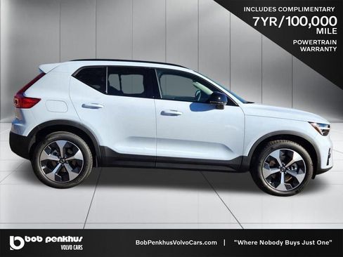 New 2026 Volvo XC40 B5 Plus w/ Protection Package Premier AWD/4WD image 24