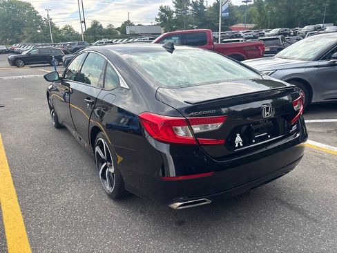Used 2018 Honda Accord Sport image 4