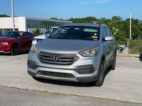 Used 2018 Hyundai Santa Fe Sport FWD image 3