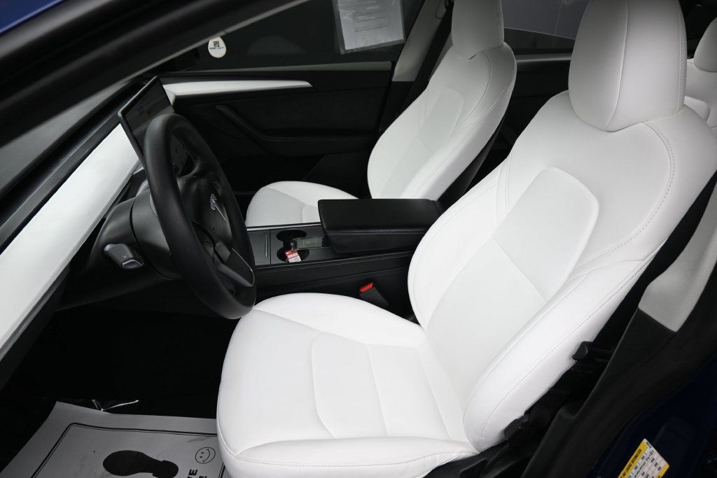 Used 2024 Tesla Model Y 2WD image 23