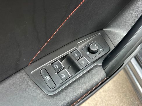 Used 2024 Volkswagen Tiguan Wolfsburg Edition image 12