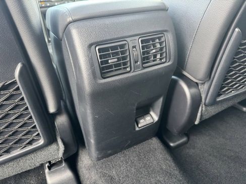 Certified 2024 Toyota 4Runner Limited image 9