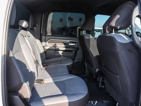 Used 2024 RAM 3500 Big Horn AWD/4WD image 18