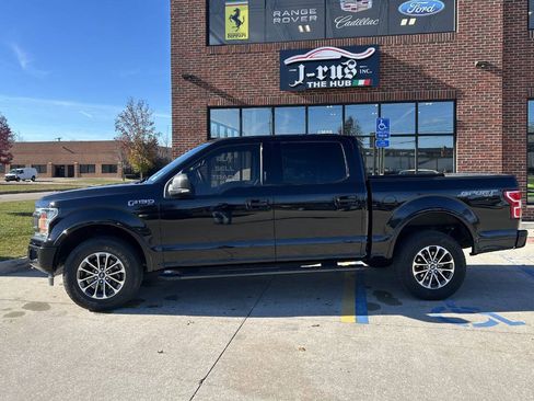 Used 2019 Ford F150 XLT w/ Equipment Group 302A Luxury image 10