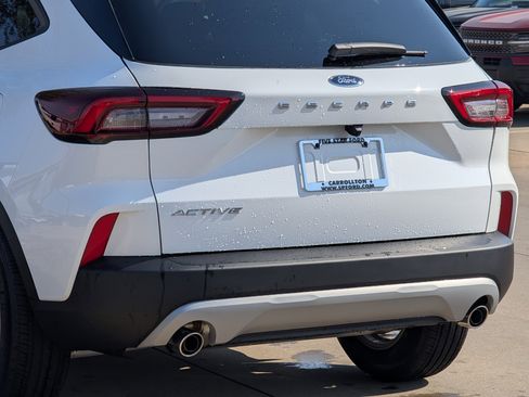 New 2026 Ford Escape Active image 6