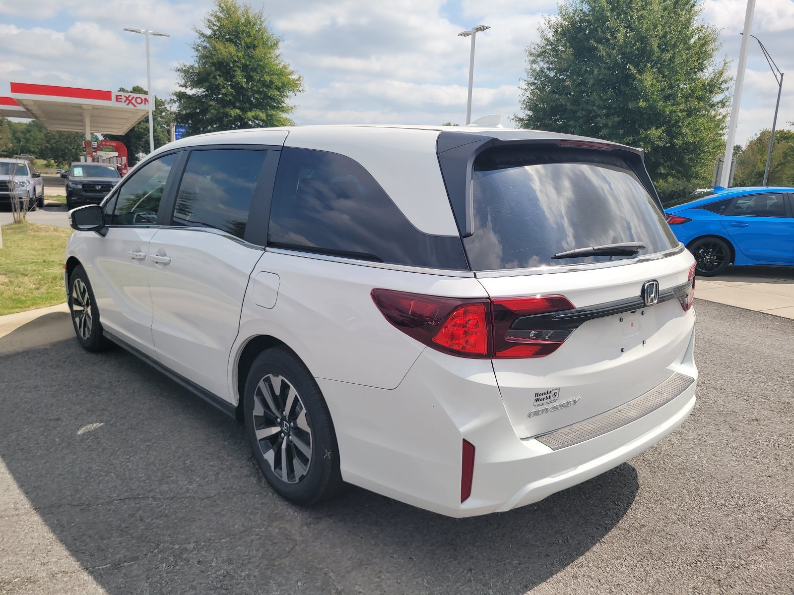 New 2027 Honda Odyssey EX-L image 5