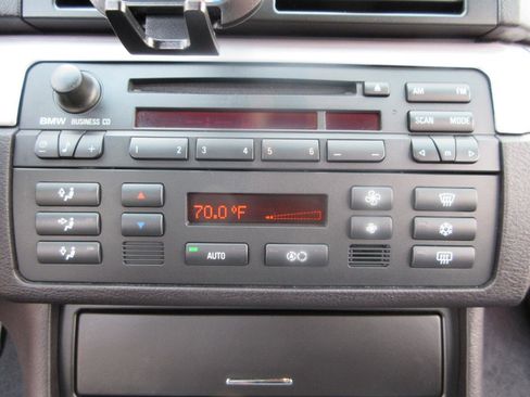 Used 2004 BMW M3 Coupe image 52