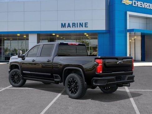 New 2026 Chevrolet Silverado 2500 High Country w/ Midnight Edition AWD/4WD image 3