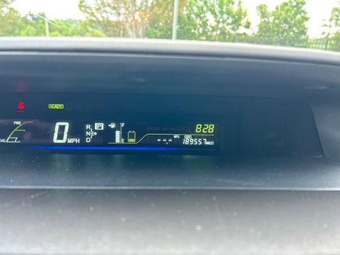 Used 2012 Toyota Prius V Two image 20