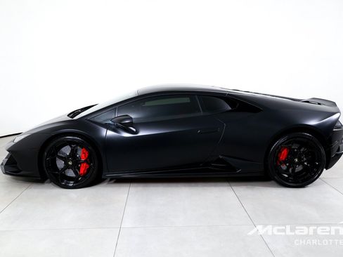 Used 2020 Lamborghini Huracan EVO AWD/4WD image 5