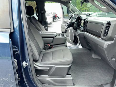 Used 2022 Chevrolet Silverado 1500 LT RWD image 32