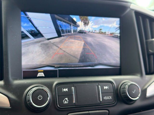 Used 2024 GMC Terrain SLT FWD image 28