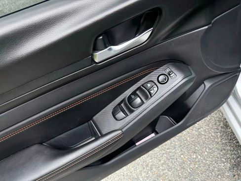 Used 2021 Nissan Altima 2.5 SR image 22