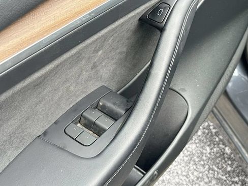 Used 2023 Tesla Model 3 Standard Range RWD image 17