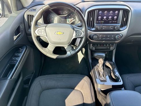 Used 2020 Chevrolet Colorado LT w/ Safety Package image 28