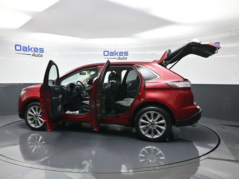 Used 2018 Ford Edge Titanium w/ Equipment Group 301A image 57