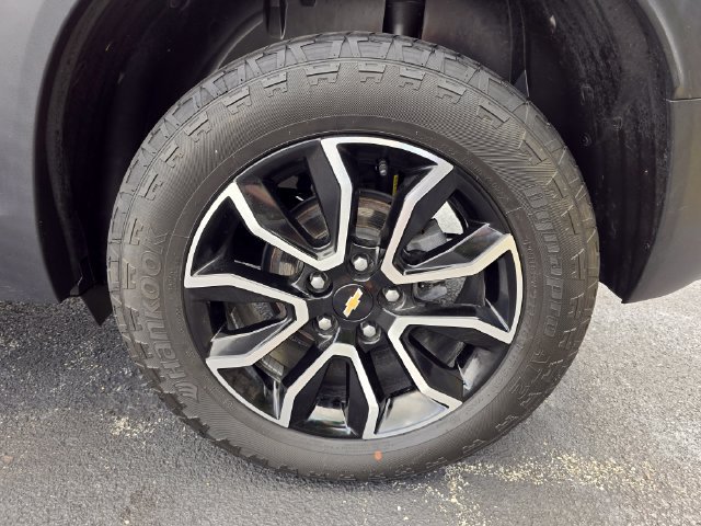 Used 2023 Chevrolet TrailBlazer ACTIV w/ Convenience Package AWD/4WD image 12