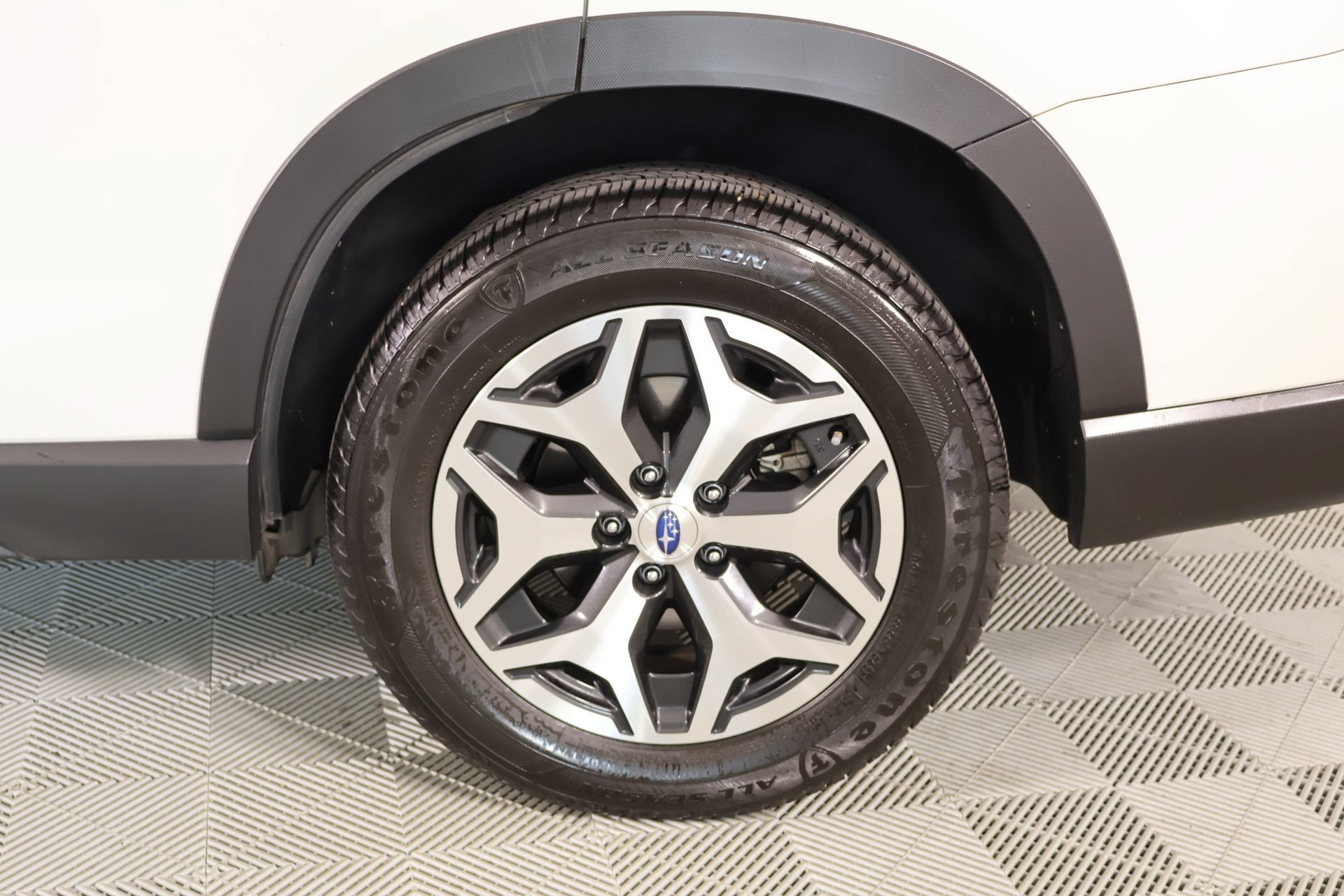 Used 2024 Subaru Forester Premium AWD/4WD image 19