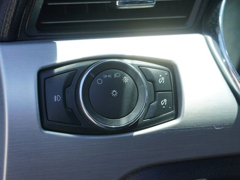 Used 2017 Ford Mustang Premium image 27
