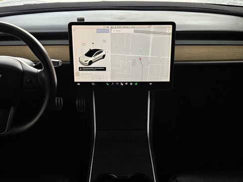 Used 2020 Tesla Model 3 Performance AWD/4WD image 9