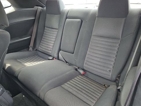 Used 2013 Dodge Challenger SXT RWD image 14