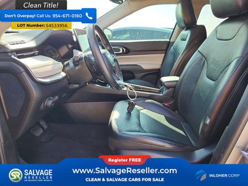 Used 2022 Jeep Compass Limited AWD/4WD image 9