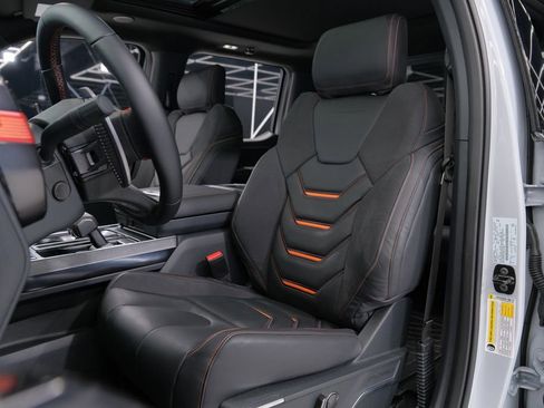 Used 2025 Ford F150 Raptor w/ Equipment Group 803A Raptor R image 21