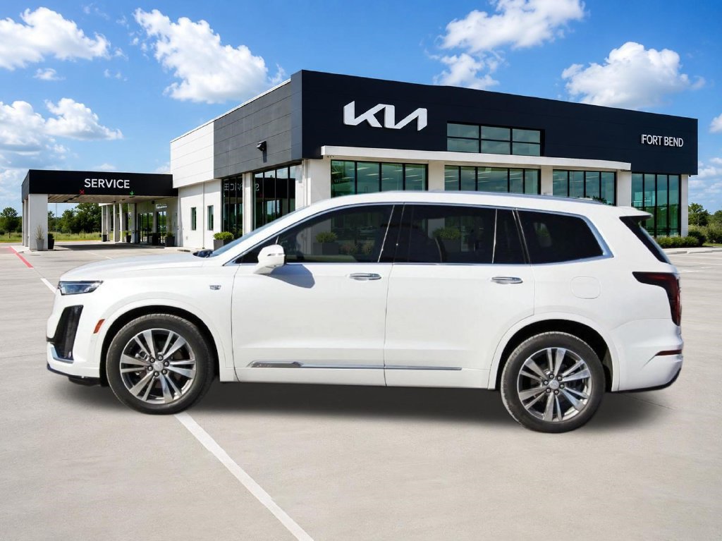 Used 2021 Cadillac XT6 Premium Luxury w/ Platinum Package FWD image 8