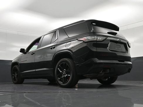 Used 2020 Chevrolet Traverse Premier w/ Redline Edition FWD image 26