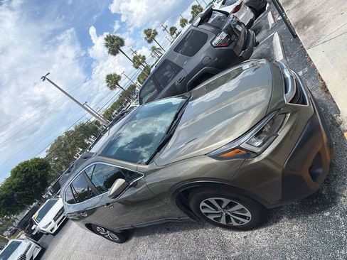 Used 2021 Subaru Outback Premium AWD/4WD image 13
