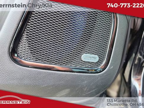 Used 2023 Jeep Compass Limited w/ Sun and Sound Group AWD/4WD image 16