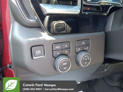 Used 2025 Chevrolet Silverado 1500 RST AWD/4WD image 13