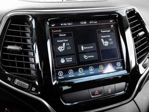 Used 2022 Jeep Cherokee Limited image 31