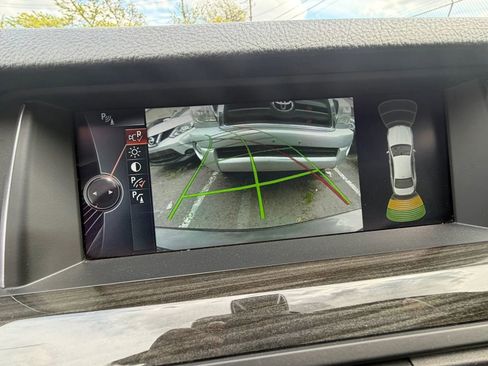 Used 2014 BMW 550i xDrive Sedan AWD/4WD image 21