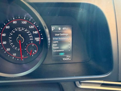 Used 2021 Hyundai Elantra SEL FWD image 19