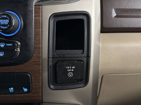 Used 2014 RAM 1500 Laramie w/ Convenience Group RWD image 29