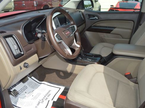 Used 2016 GMC Canyon SLE w/ SLE Convenience Package RWD image 11