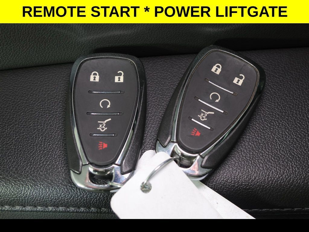 Used 2023 Chevrolet Traverse LT FWD image 10