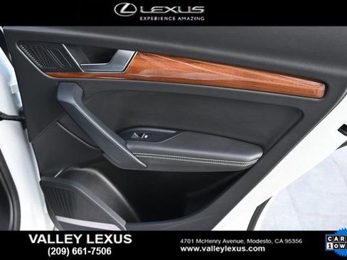 Used 2021 Audi Q5 e Premium Plus w/ Premium Plus Package image 19