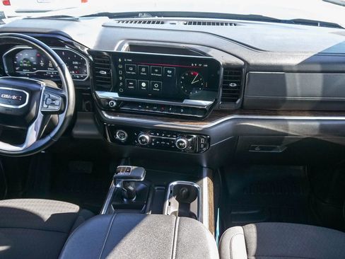 Used 2024 GMC Sierra 1500 Elevation w/ X31 Off-Road Package image 11