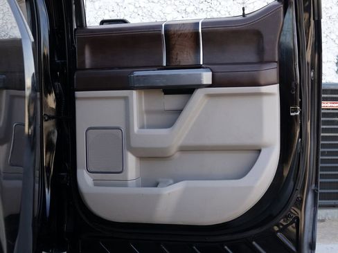 Used 2019 Ford F150 Limited w/ Trailer Tow Package image 35