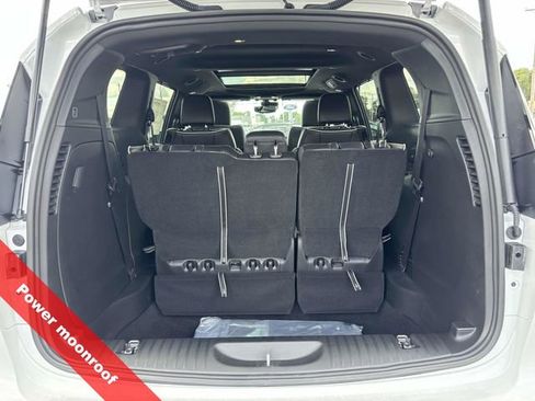 New 2026 Chrysler Pacifica Limited w/ S Appearance Package image 45