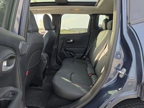 Used 2023 Jeep Renegade Trailhawk w/ Sun/Sound Group AWD/4WD image 10