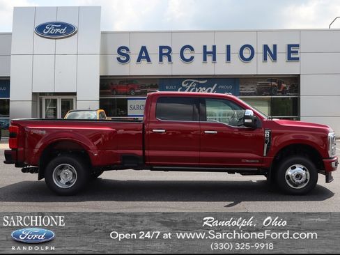 New 2026 Ford F350 Platinum w/ Platinum Plus Package AWD/4WD image 1