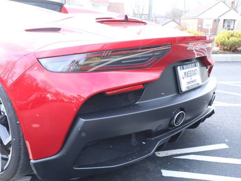 Used 2024 Maserati MC20 Cielo image 23