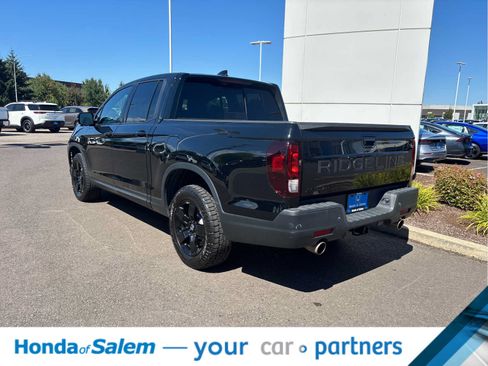 Used 2024 Honda Ridgeline Black Edition image 4